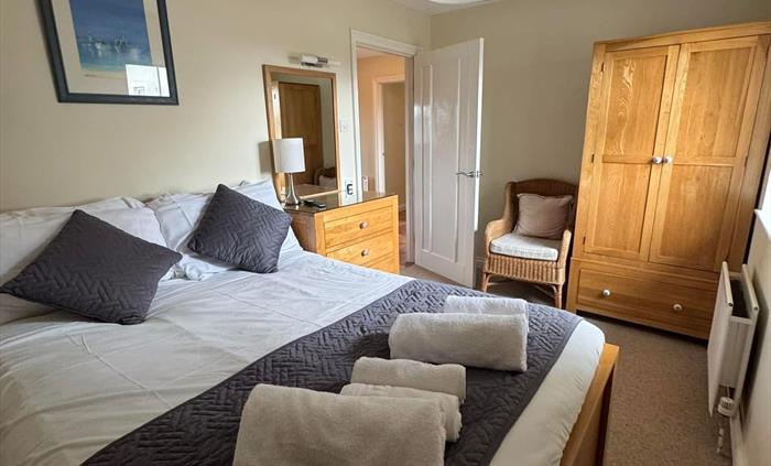 3 bedroom, one bathroom. lounge, dining area and separate kitchen